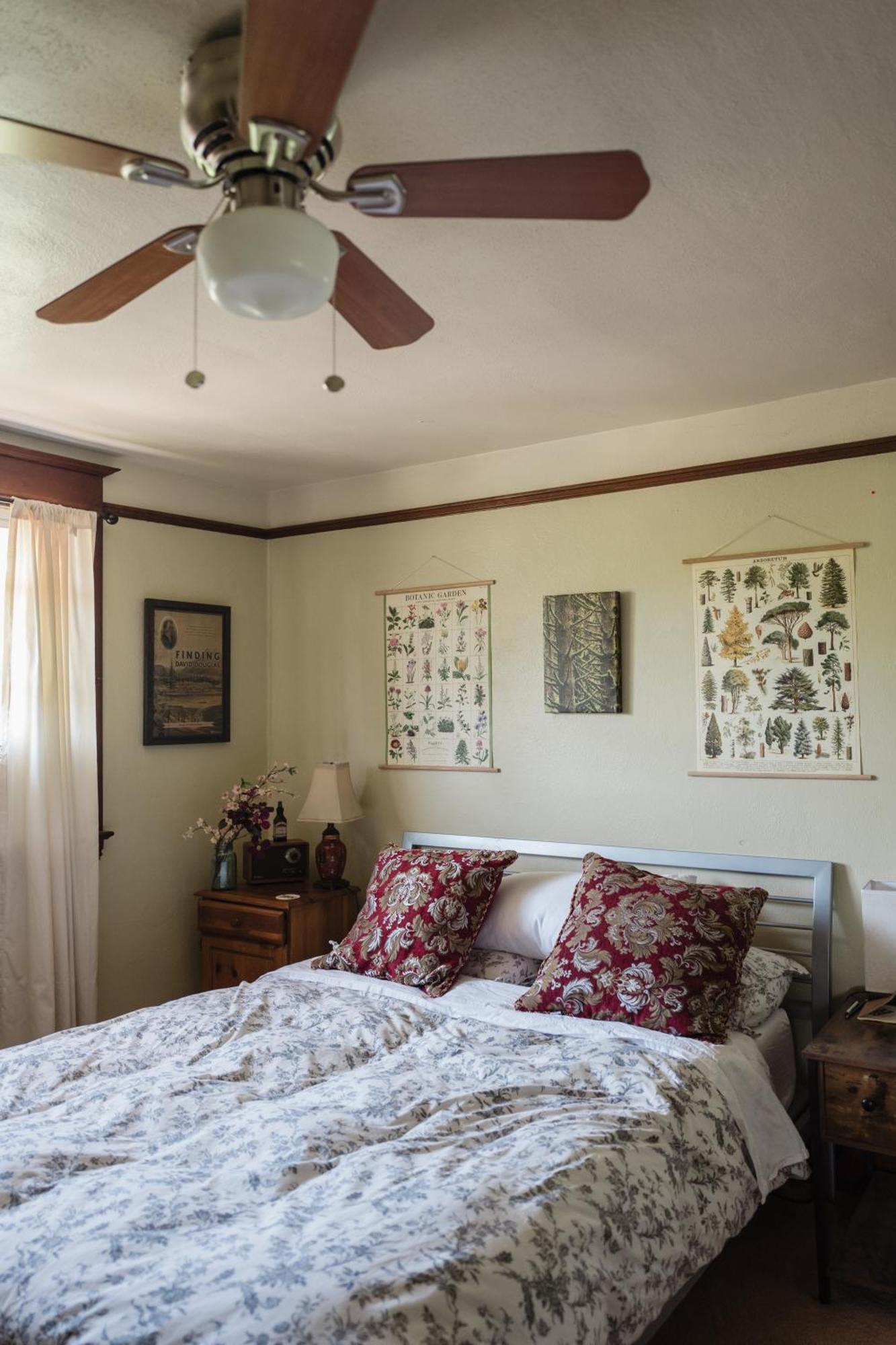 Southeast Portland Comfy & Eclectic Craftsman Home Extérieur photo