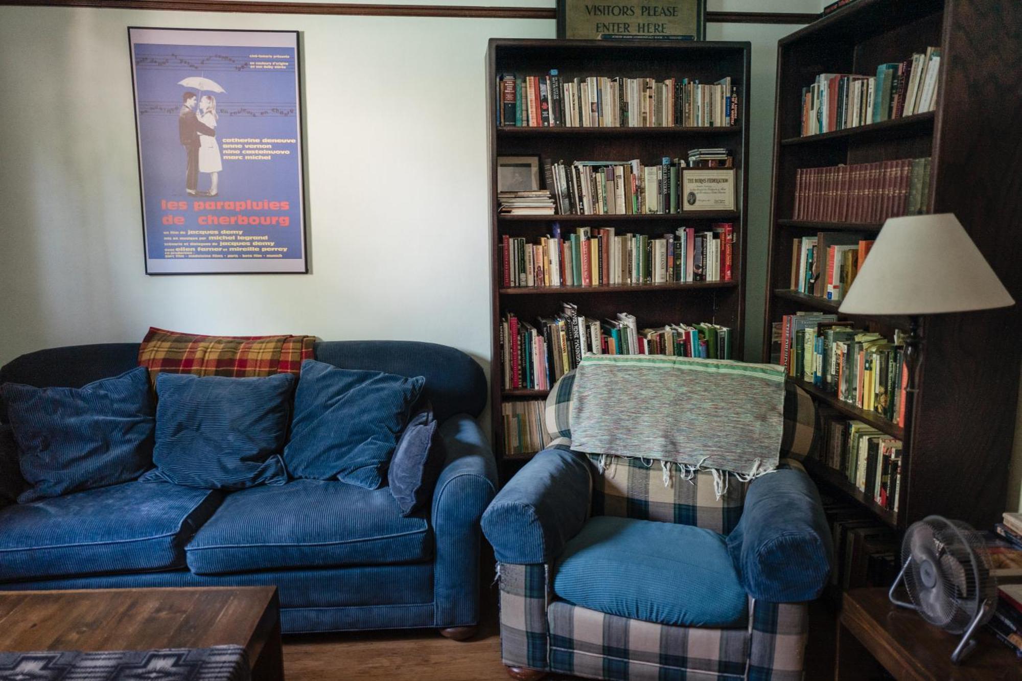Southeast Portland Comfy & Eclectic Craftsman Home Extérieur photo